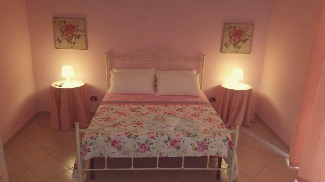 B&B La Rosa Таранто Екстер'єр фото